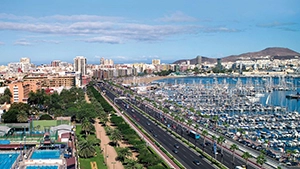 Las Palmas, avenida y puerto