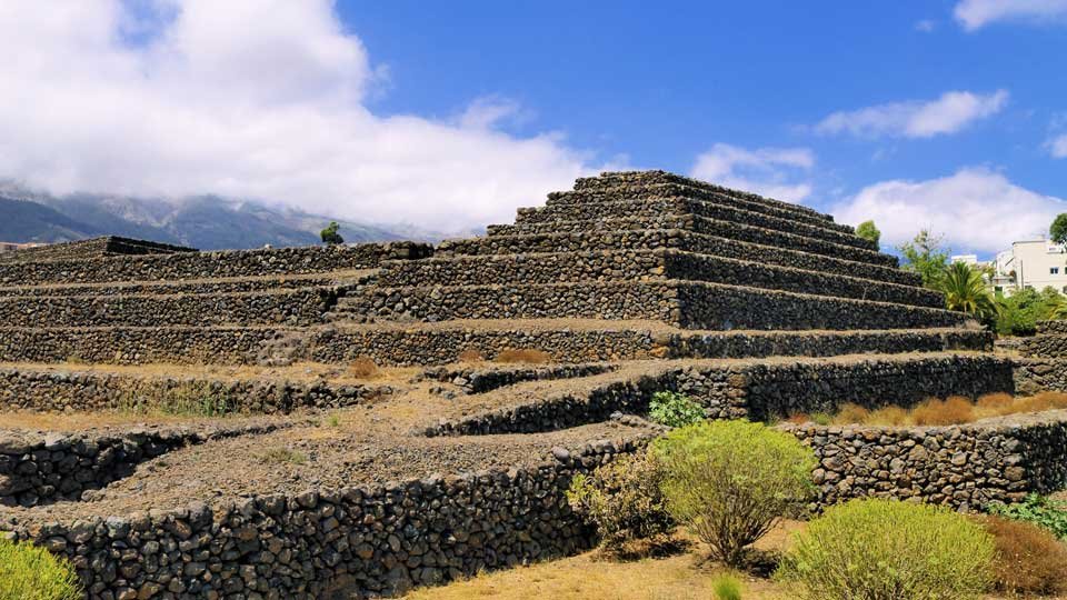 Pirámides de Güímar en Tenerife, orientadas a los solsticios