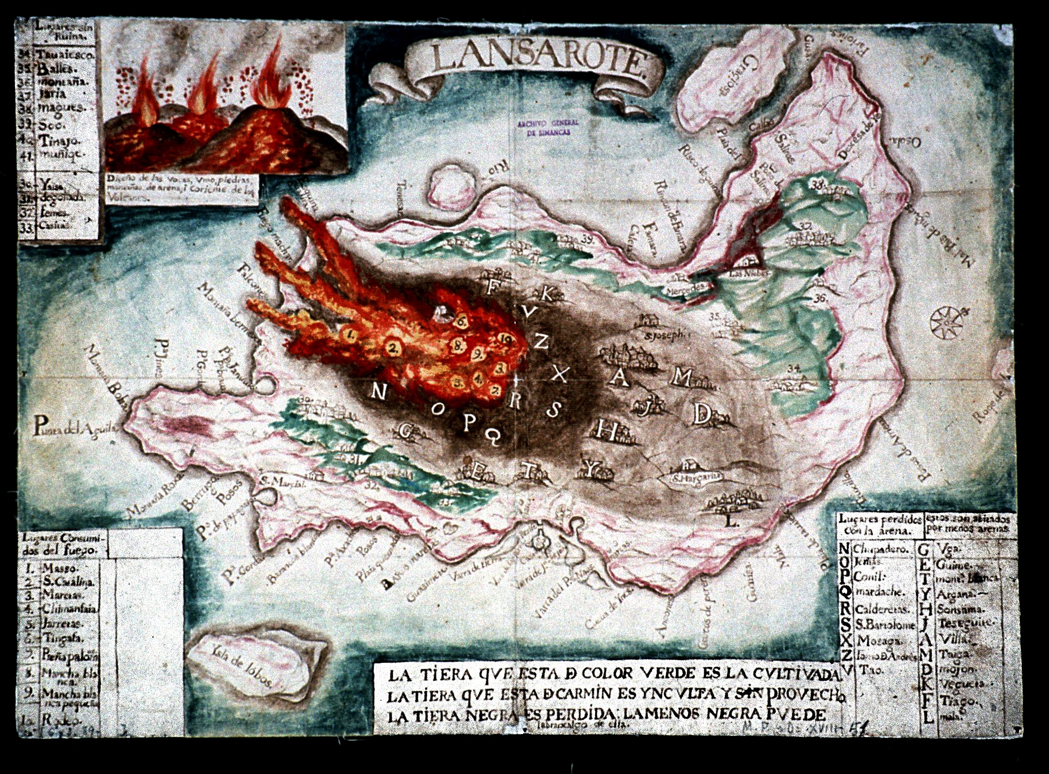 Mapa antiguo de la isla de Lanzarote con representaciones ilustradas de las erupciones volcánicas de 1730. En la zona central y occidental se observan áreas ennegrecidas y rojizas que indican las coladas de lava, con dibujos de volcanes en erupción expulsando fuego. El mapa incluye nombres de pueblos y lugares, una leyenda explicativa y anotaciones que distinguen las tierras cultivadas, las cubiertas por arena y las afectadas por la lava.