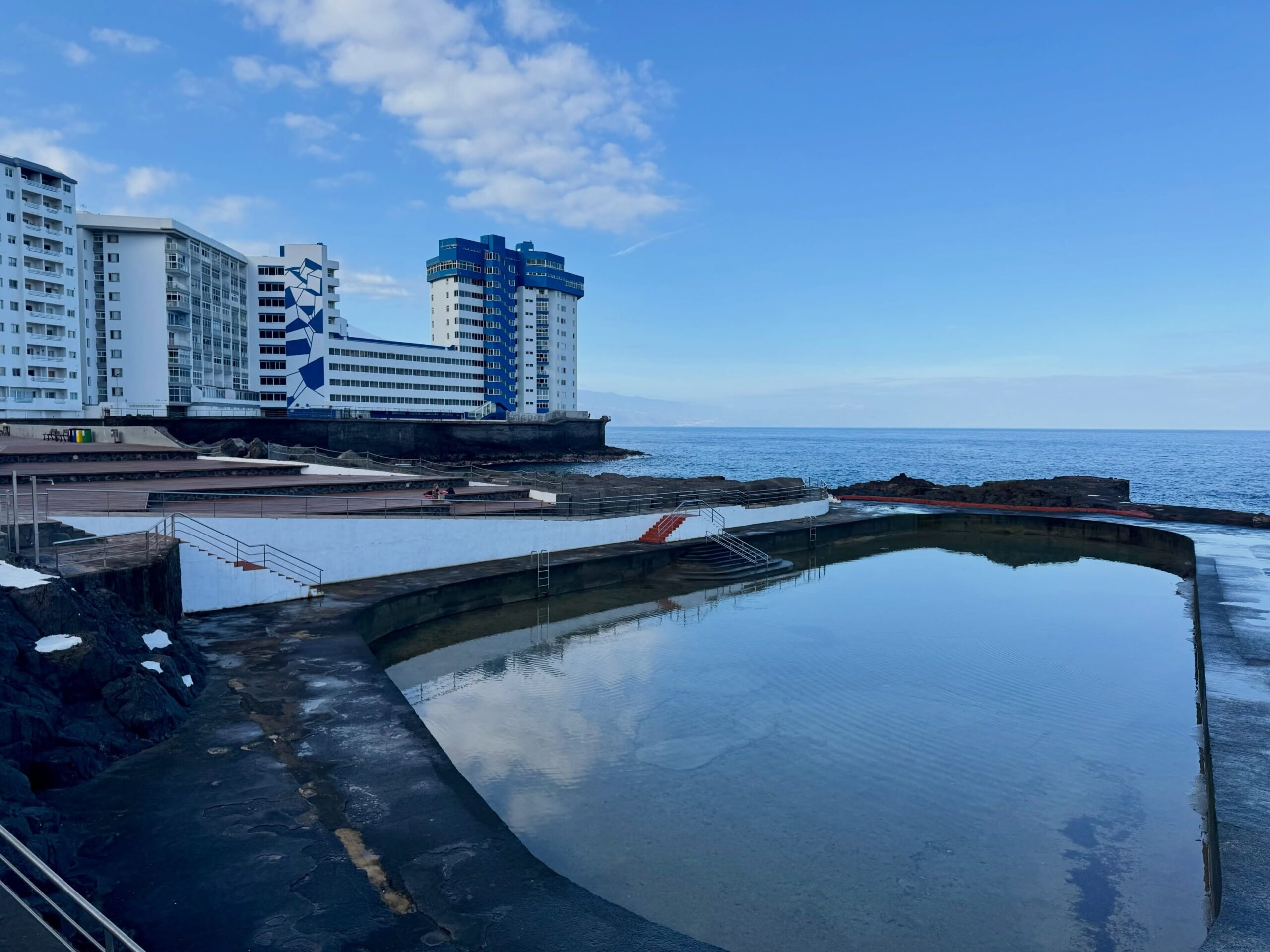 Mesa del Mar en Tacoronte, Tenerife, piscinas naturales con vistas al Atlántico