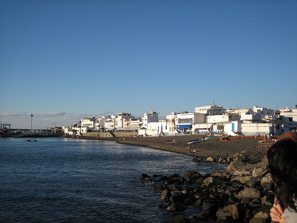 Agaete Gran Canaria, atardecer en la playa del Puerto de las Nieves