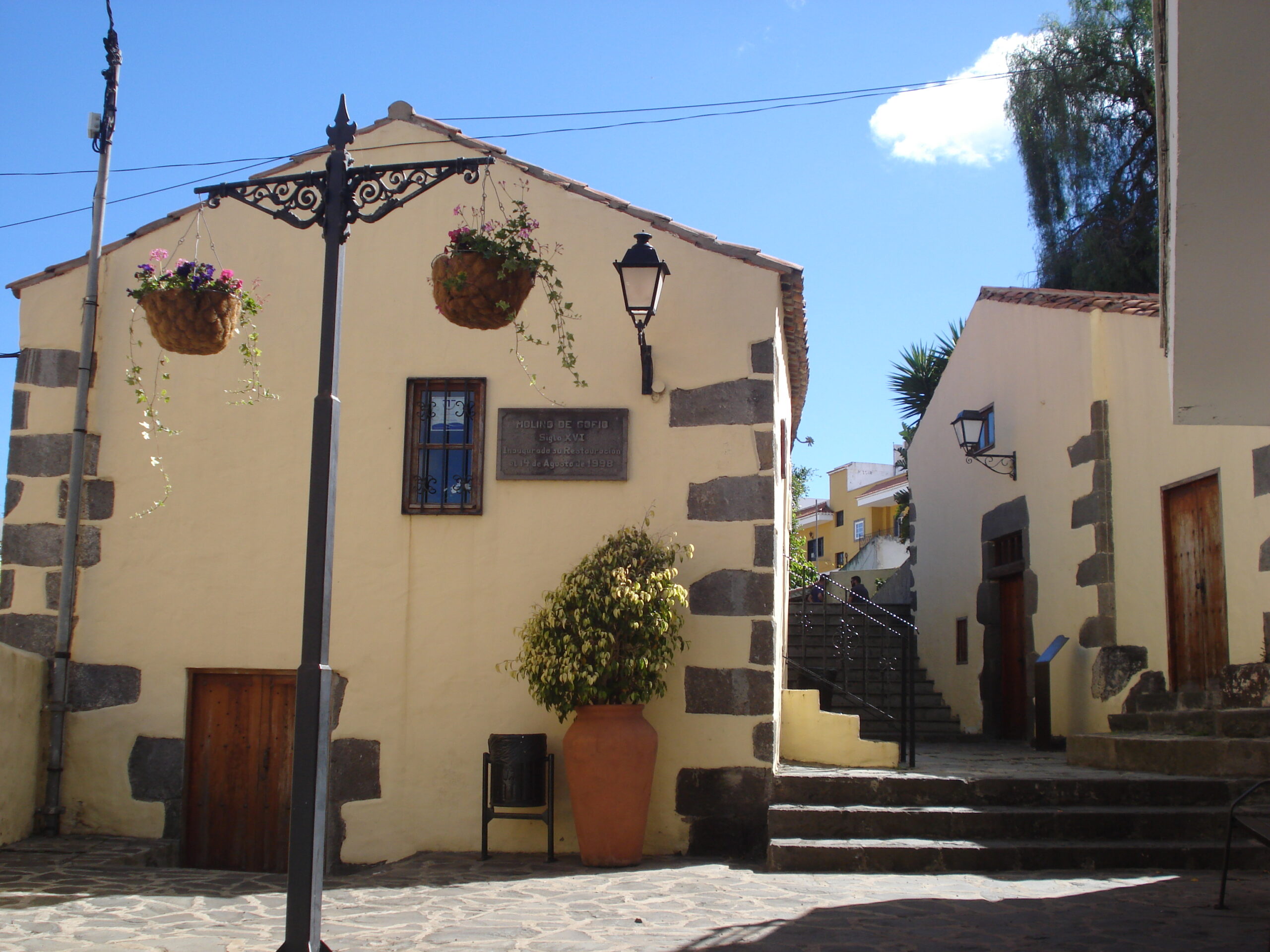 Firgas Gran Canaria, Molino del Conde o Molino de Agua del siglo XVI declarado Bien de Interés Cultural