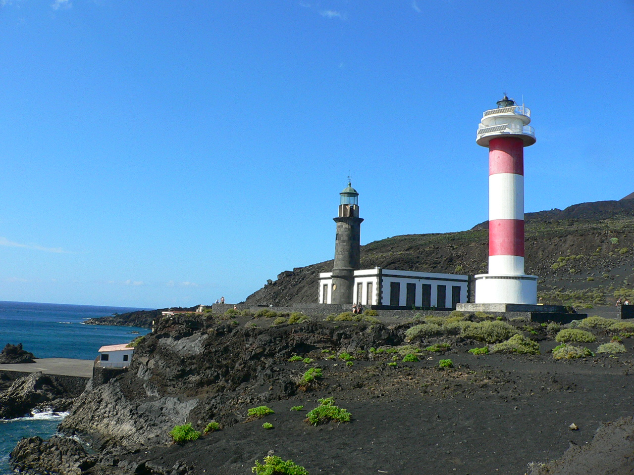 Fuencaliente La Palma, Salinas de Fuencaliente con los dos faros al atardecer