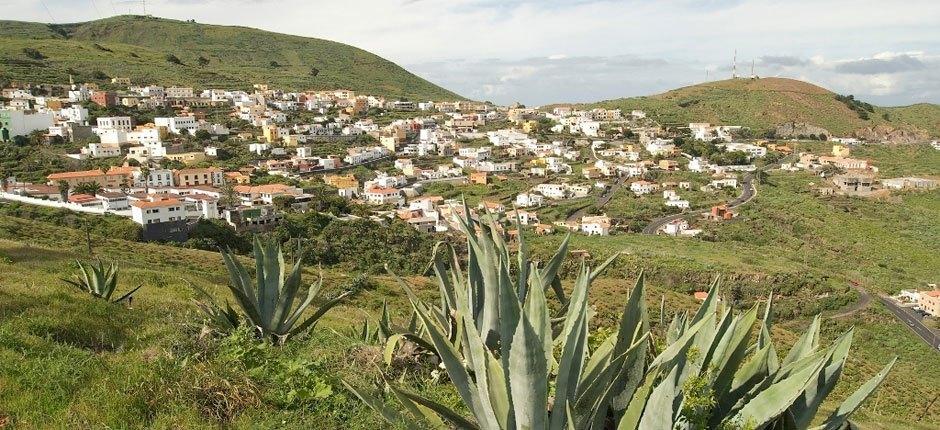 Valverde, capital de El Hierro, pueblo de medianías con vistas al Atlántico
